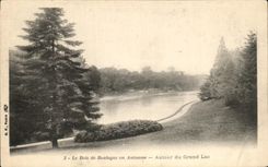 CPA Paris the Bois de Boulogne in Fall Around the Big lake