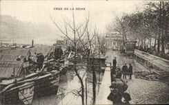 Raw CPA Of the Seine Paris Floods 1910