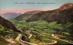 CPA the Mount Gilds Valiee of Sancy and the Capuchin