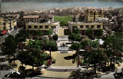 CPA Pau the Clemenceau Place and the chain of the Pyrenees