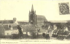 REPRO L Eglise de Montfort L Amaury vue du bas Tours
