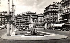 CPA Marseille Le Quai des Belges et ses Jardins