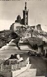 CPA Marseille Basilique Notre Dame de la Garde Au premier plan le Ohar Jeanne d Arc