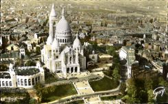 CPSM En Avion Sur Paris La basilique du Sacre Coeur de Monumortre