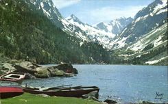 CPA Le Lac de Gaube Alt 1800m et le Vignemale Alt 3298m