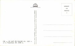 CPA Le Lac de Gaube Alt 1800m et le Vignemale Alt 3298m