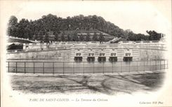 CPA Parc De Saint Cloud La Terrasse du Chateau