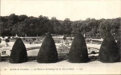 CPA Jardins de Versailles Le Parterre de Latone vu du Fer a cheval
