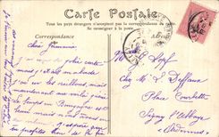 CPA Auxerre La Cathedrale vue prise du bord de I Yonne