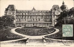 CPA Houlgate Le Grand Hotel Vue Prise du Casion