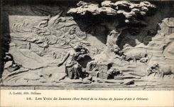 CPA Les Yoix De Jeanne de la Statue de Jeanne d Arc