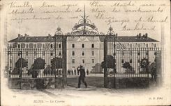 CPA Blois La Caserne Militaria