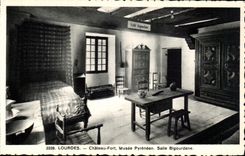 CPA Lourdes Chateau Fort Musee Pyreneen Salle Bigourdane