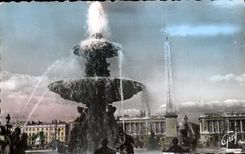 CPA Paris And Its Wonders the Place of the Harmony One of the fountains and