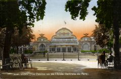 CPA Vichy Le Casino vu de i Allee Centrale du Parc