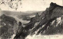 CPA the mount gilds the chimneys of the devil and the valley of the mount gilds