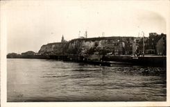 CPA Dieppe Vue Sur Les Falaises