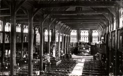 CPA Honfleur Eglise St Cathedrale La Nef