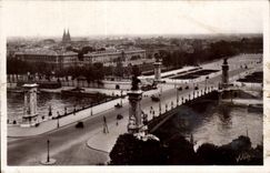 CPA Paris En Flanant Pont alexandre III Esplanade des Invalides 