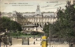 CPA Le Havre L'Hotel de Ville La Normandie Maggi