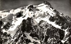 CPA Chamonix Mont Blanc Le sommet De l'aiguille Du Midi Et De La vallee Blanche