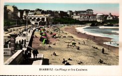 CPA Biarritz La Plage Et Les Casinos