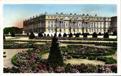 CPA Versailles Facade Sur Le Parc Les Pyrenees Front On To The Park The Flower Bed
