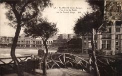 CPA Biarritz Vue Prise Du Basta sur La Grande Plage