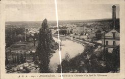 CPA Angouleme La Vallee de la Charente et le Port de I'Houmeau