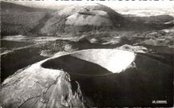 CPA In the plane on the Chain of the Domes Puy de Pariou
