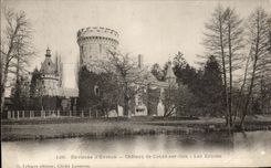 CPA Environs d'Evreux Chateau de Conde sur Iton Les Ecuries