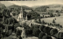 CPA Lourdes the Basilica seen of the Castle Fort