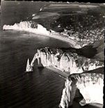 CPSM En Normandie Etretat Vue Aerienne Les Portes et l'Aiguille 