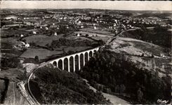 CPA Neris les Bains (Allier) Vue sur les Viaducs