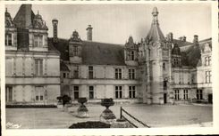 CPA Saint Aignan sur Cher Le Chateau Style Renaissance