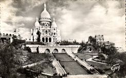 CPA Paris et ses merveilles basillque du sacre coeur 