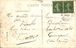 CPA Versailles Galerie Des Glaces Ou Fut Signe Le Traite De Paix le 28 juin 1919