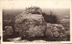 CPA Dol de Bretagne La Pierre Marque du Pied de St Michel