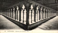 CPA Treguier Interieur du Cloitre