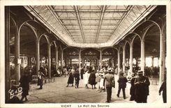 CPA Vichy Le Hall des Sources 