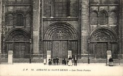 CPA Abbey of Saint Denis Three Gates