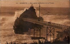 CPA Biarritz Sea agitee with the Rock of the Virgin