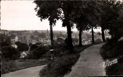 CPA Dreux Vue d'ensemble prise des Maillottieres