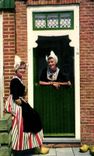 CPA Volendam Holland Folklore Costume Femmes