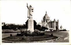CPA Lisieux Statue Of Sainte Therese And the Basilica