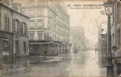 CPA Paris Inondations 1910 Rue de Bercy prise Boulevard Diderot
