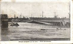 CPA Paris Inonde Pont Mirabeau Inondations 1910
