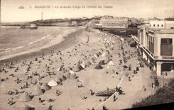 CPA Biarritz La Grand Plage et l'Hotel de Palais 