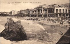 CPA Biarritz Le Casino et la Grande Plage 