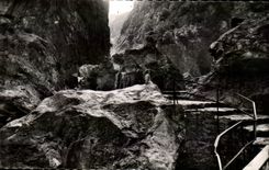 CPA Amelie Les Bains Falls of Mondony the Fountain of Small Swift